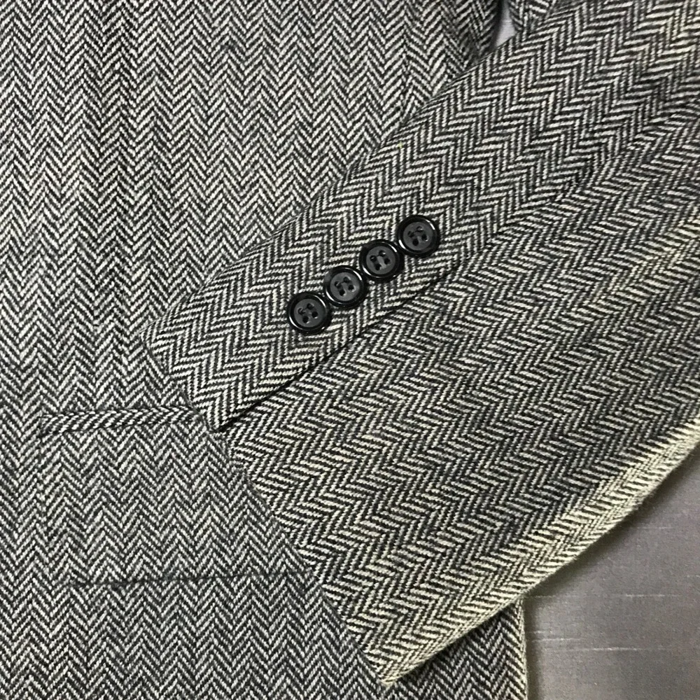 Evan Picone Belk Mens Grey Herringbone 100% Pure Wool 2 Button Blazer Sport Coat
